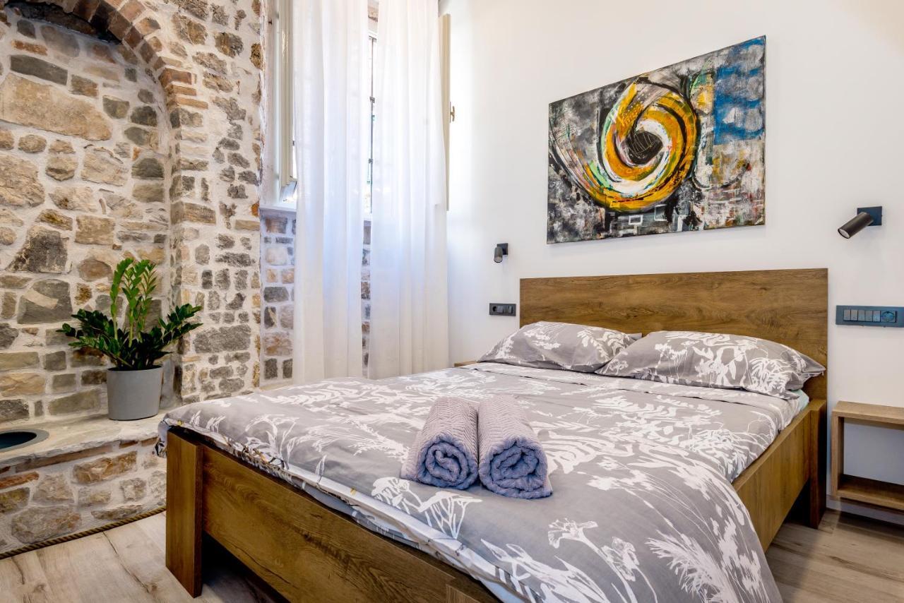 Hotel House Poletti Šibenik Esterno foto